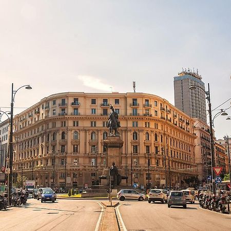Be Italian Flat Piazza Bovio 22 Hotel Naples Exterior photo
